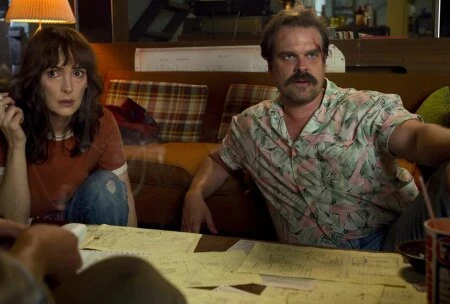 Кадр из сериала Очень странные дела